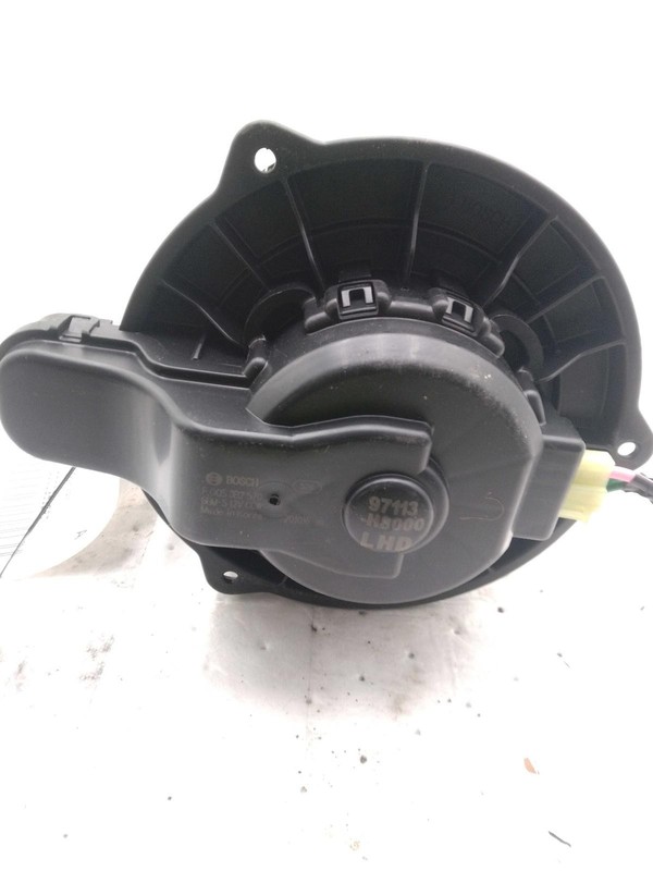 2021 Hyundai KONA HVAC Blower Motor OEM 97113H8000, 57K Miles, Red