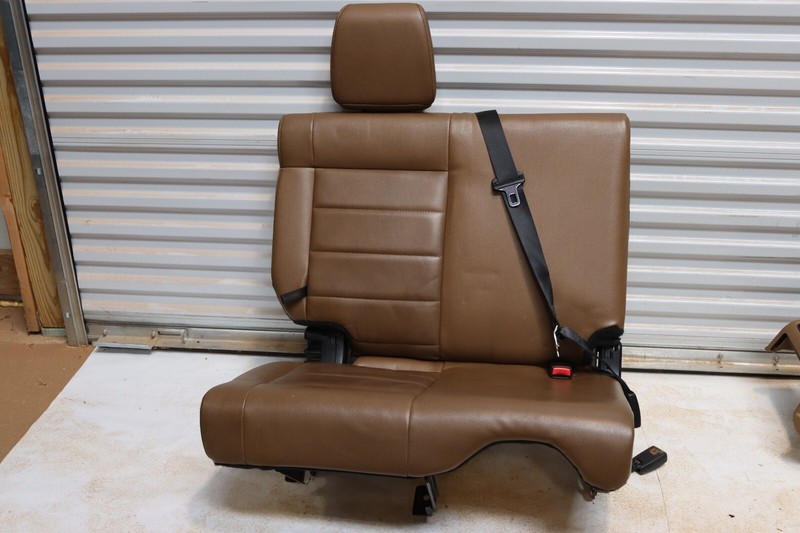 2010-2012 JEEP WRANGLER 4DR REAR RIGHT SIDE SEAT LEATHER OEM