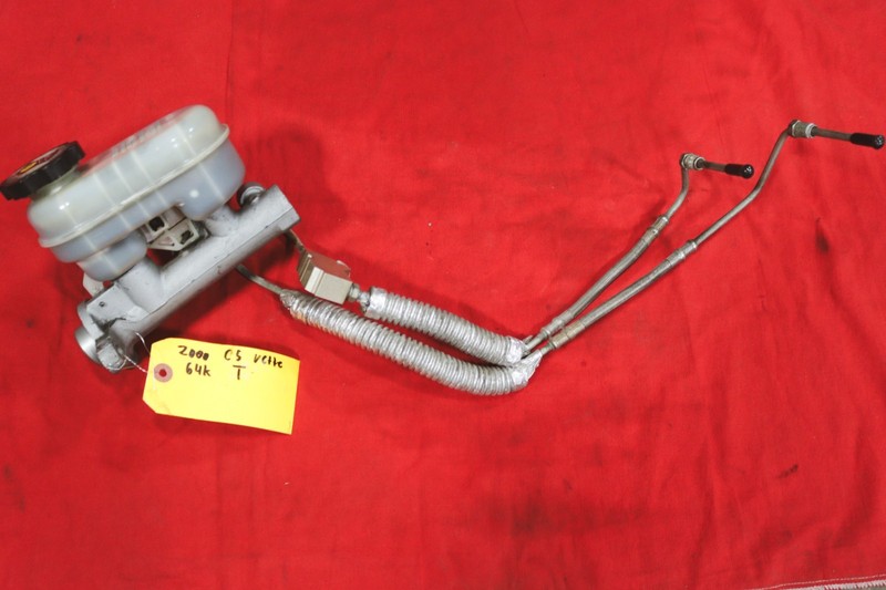1999-2000 Corvette C5 Base Master Cylinder Proportioning Valve & Lines OEM *USED