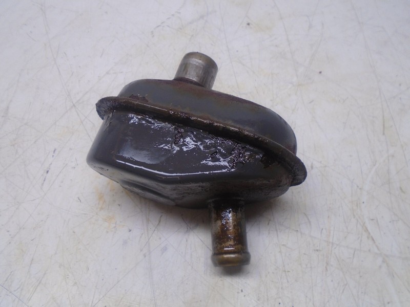 D2a OMC 986315 D4fz-6a630-a Cobra 2.3L 4cyl Crankcase Baffle Vent Separator