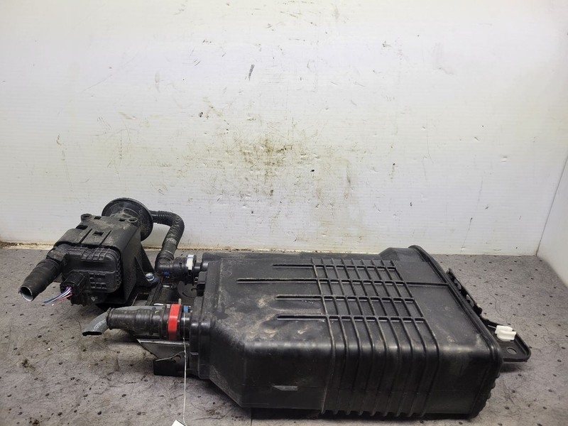SIENNA 2019 Fuel Vapor Canister 1755759