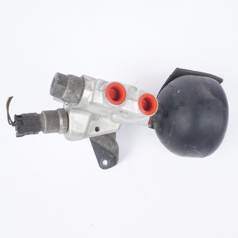 Mercedes R230 SL500 CL500 Pressure Relief Valve ABC Hydraulic Suspension OEM