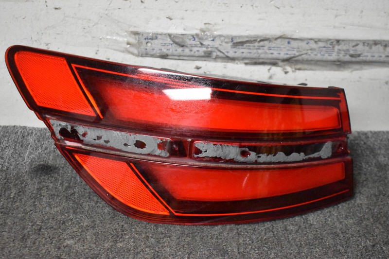 2023 GENESIS GV60 LEFT SIDE TAIL LIGHT FACTORY OEM