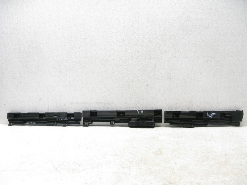 12-19 BMW F30 335i 328i SEDAN ROCKER PANEL GUARD SIDE SKIRT BRACKET LEFT OEM 082