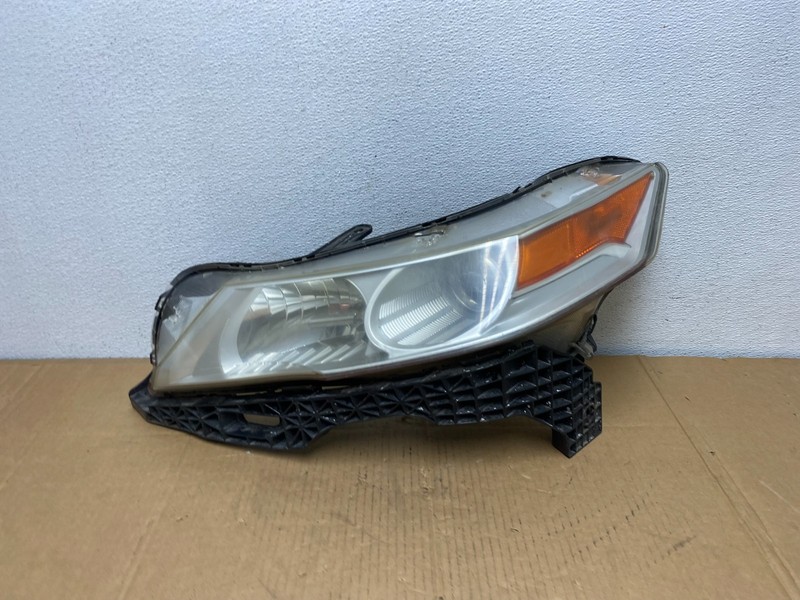 2009 to 2011 Acura TL Headlight Left Driver LH Side Xenon HID TYC AD0794 DW