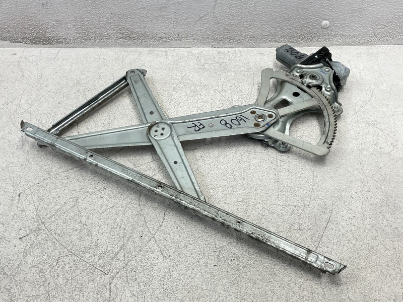 2010-2013 Lexus GX460 Front Right Passenger Door Window Regulator Motor 1608 OEM