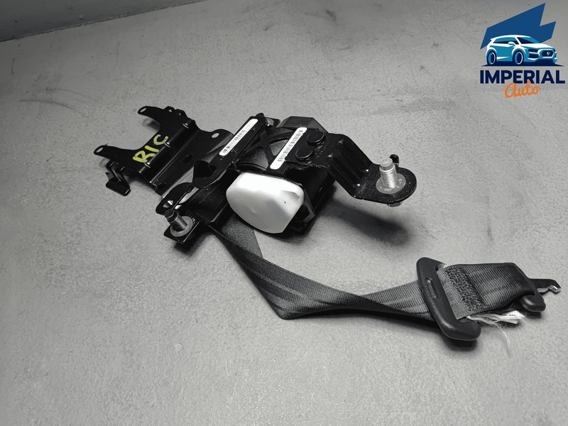 2016-2022 Honda Pilot Rear Second Row Center Middle Seatbelt Belt Retractor OEM
