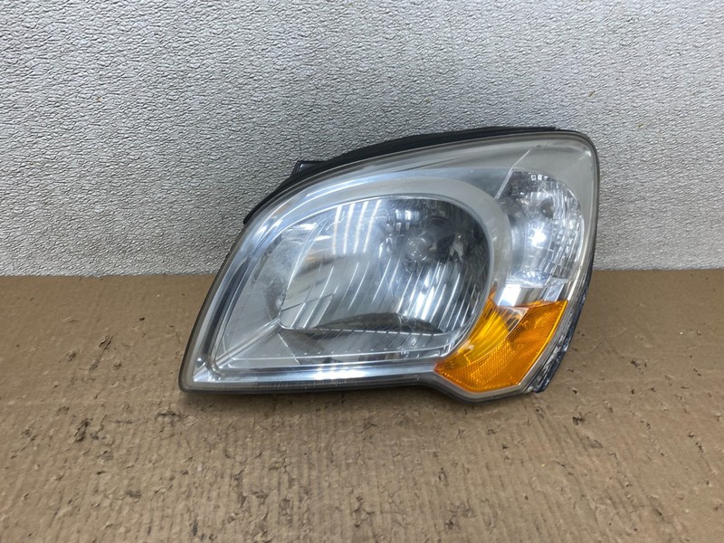 2007 to 2010 Kia Sportage Left Driver LH Halogen Headlight Oem T7997 DW