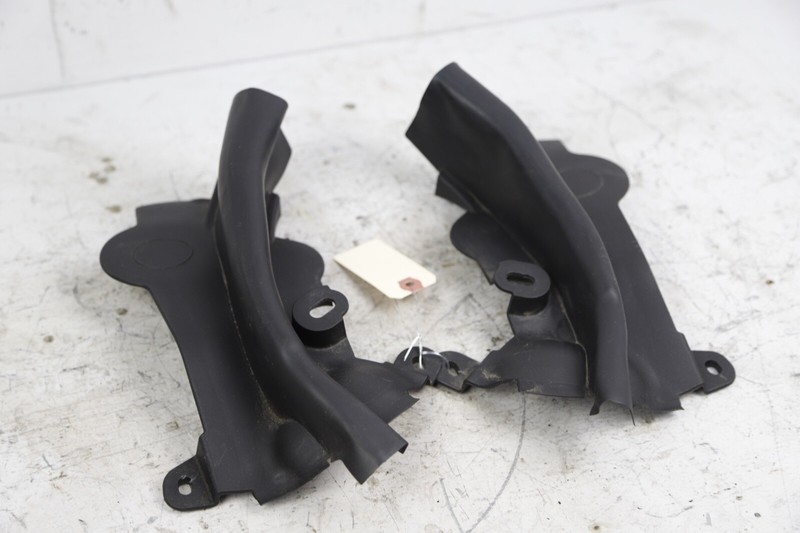17-22 BMW M550i 540i 530i G30 HOOD BONNET LEFT & RIGHT SIDE SEAL STRIP COVER OEM