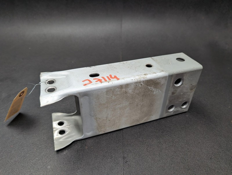 Front Bumper Reinforcement Right Bracket 2018 Jaguar XE S 2019