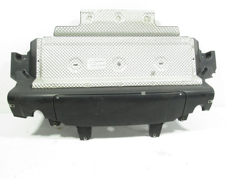 15-19 Land Rover Discovery Sport 2018 Rear Bumper Diffuser Heat Shield Cover |