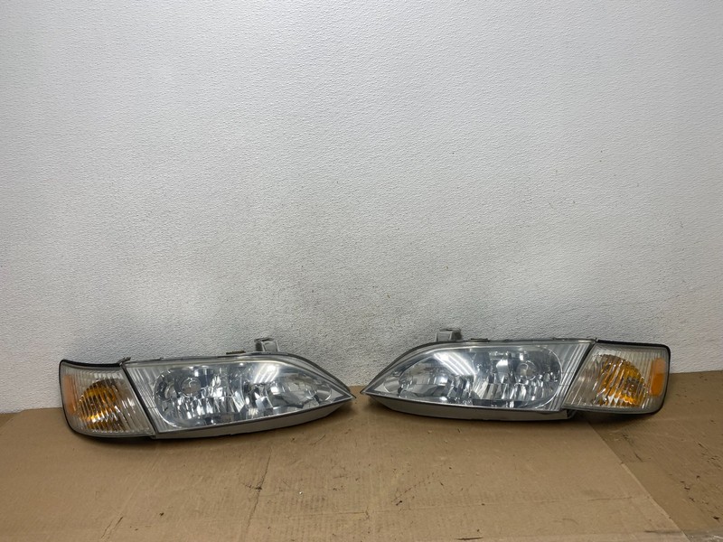 1997-2001 Lexus Es300 Left+Right Headlights Halogen AE6866 DW