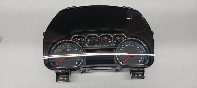 16 CHEVROLET SILVERADO 1500 Speedometer cluster 64k miles OEM