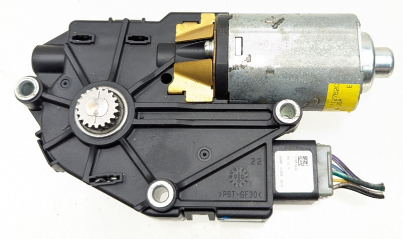 06-13 Mercedes W164 ML63 R350 Panoramic Sunroof Sun Roof Motor 1648201442 OEM
