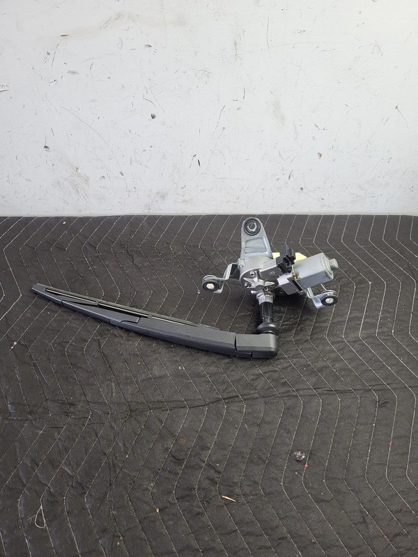 Used Oem Gmc Rear Trunk Liftgate Tailgate Wiper Motor for 2018-2024 Terrain