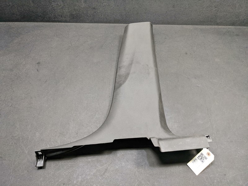 Right Lower Center B Pillar Trim Panel 94550514 2017 Chevrolet Trax 2015-2020