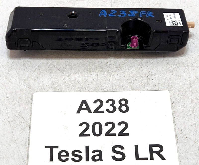 ✅21-23 OEM Tesla Model S X Right Passenger Bluetooth Antenna Control Module Unit
