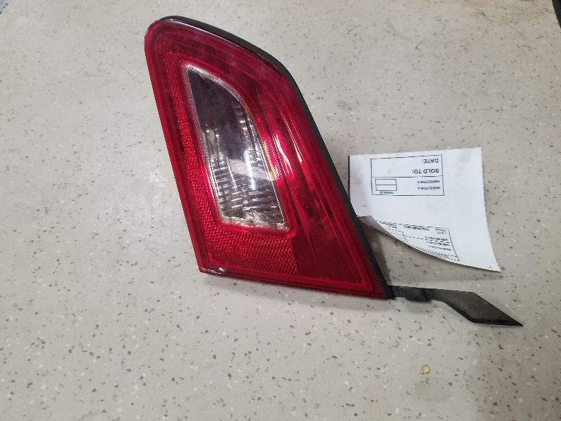 Passenger Tail Light 4 Door Sedan Lid Mounted Fits 09-13 INFINITI G37 488345