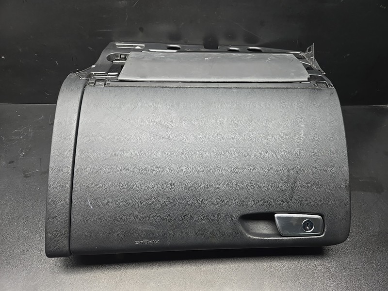 08-17 AUDI 8T A5 S5 RS5 DASHBOARD GLOVE BOX STORAGE COMPARTMENT OEM