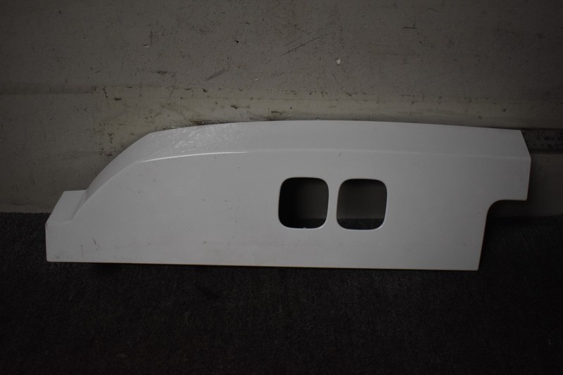 2020-2021 LAND ROVER DEFENDER REAR RIGHT SIDE QUARTER TRIM MOLDING FACTORY OEM