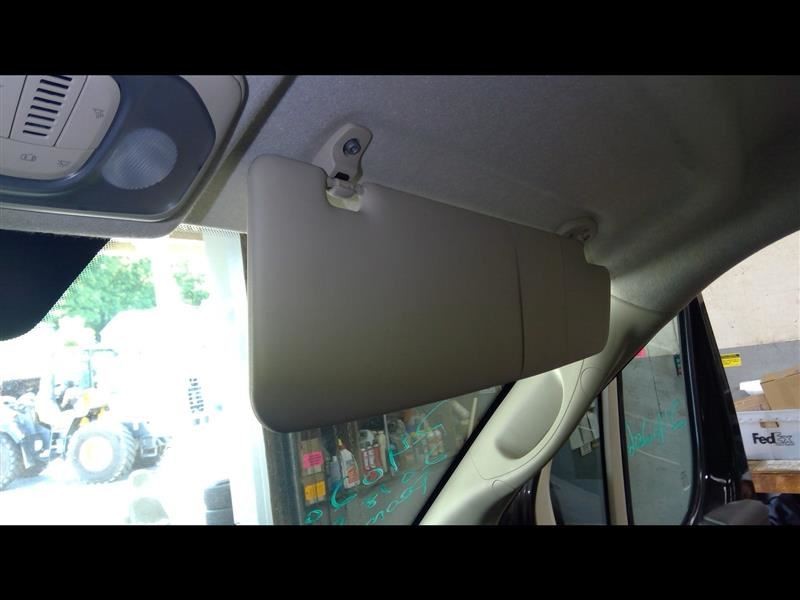 Passenger Sun Visor Without Illumination Fits 14-19 PROMASTER 1500 VAN 1380754