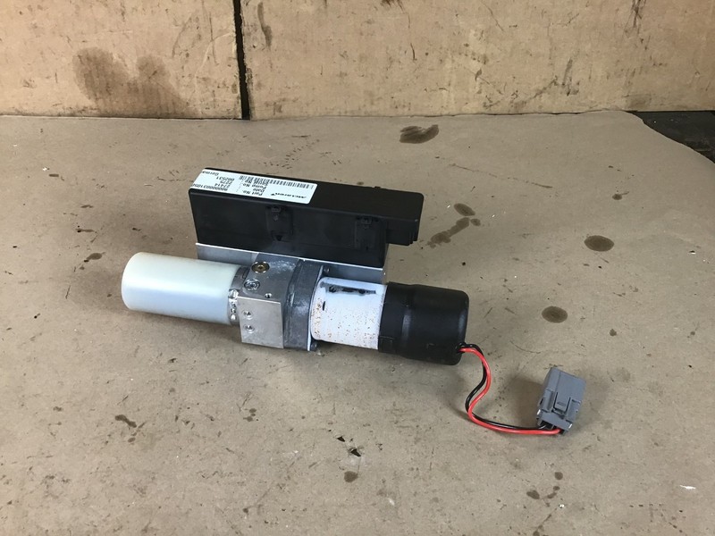 McLaren 650S 2015 Convertible Roof Top Lift Hydraulic Pump 15-17 :Y