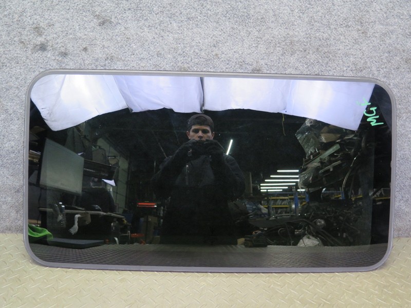 2014-2020 MASERATI GHIBLI M157 UPPER SUNROOF MOON ROOF GLASS WINDOW