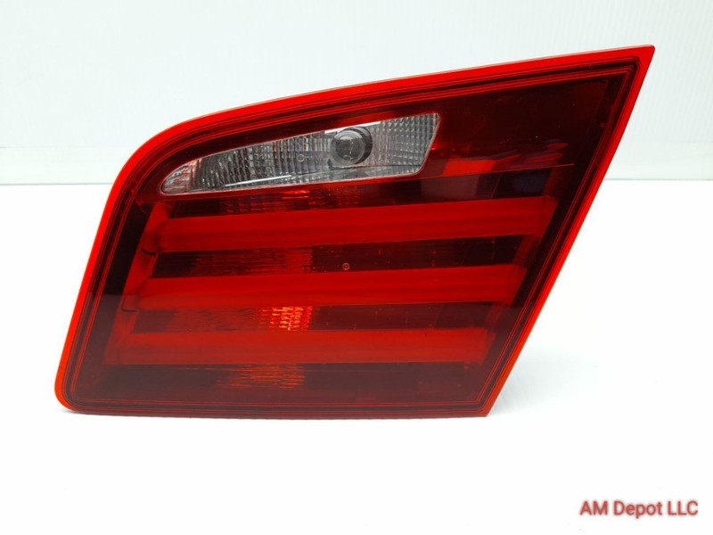 2011 BMW 535i 528i 550i M5 F10 Rear Right Inner Tail Light Lamp Trunk Mounted