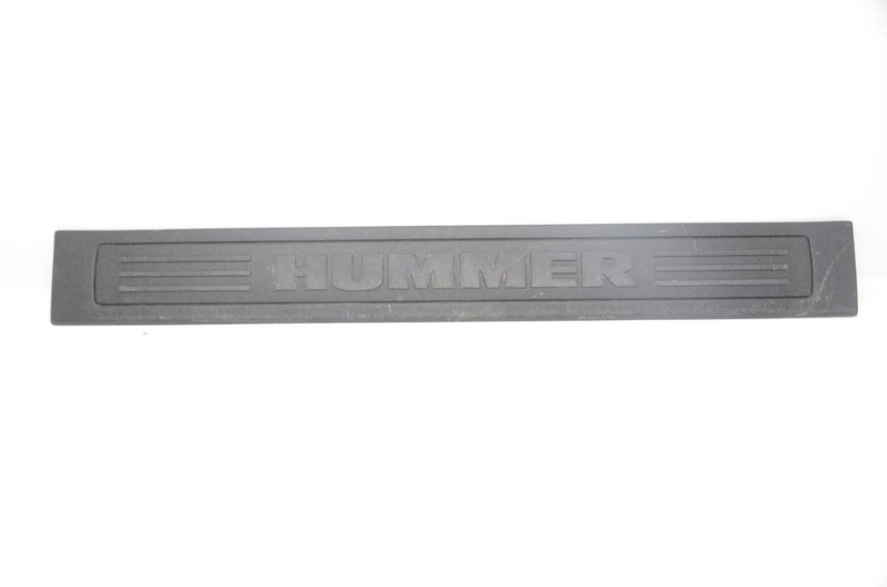 06-10 Hummer H3 3.7L Black Lid Gate Door Sill Scuff Panel Plate AHD61841