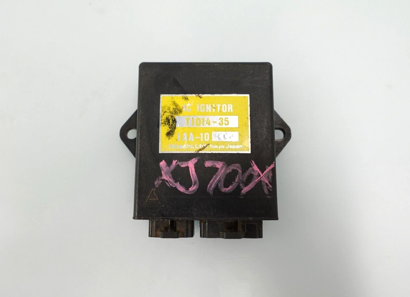 1985 Yamaha XJ700X Maxim OEM CDI ECU Ignition Control Module 1AA-82305-10-00