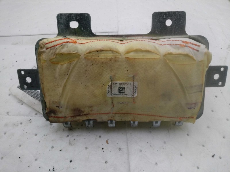 2017 INFINITI QX50 Right Instrument Panel Air Bag Maroon 82K Miles OEM 191910