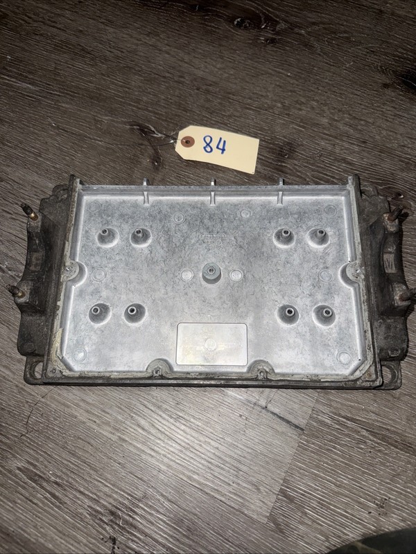 DETROIT 60 SERIES DDEC VENGINE CONTROL MODULE P/N 1543904L01 ( Core )