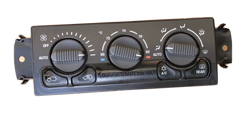 99 00 01 02 Silverado Sierra Yukon Climate Control AC 15753264 W/O Rear Defrost