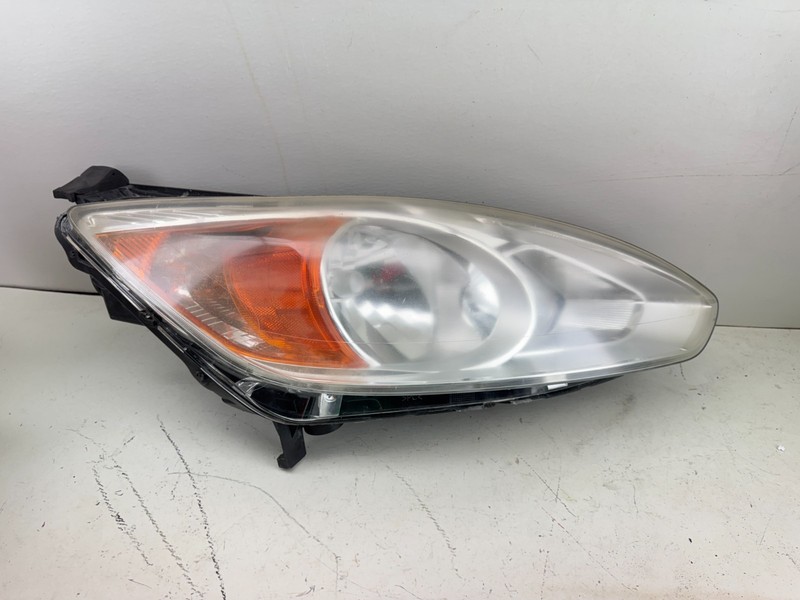 2011-2016 FORD S-MAX RH PASSENGER SIDE HEADLIGHT HALOGEN LAMP OEM