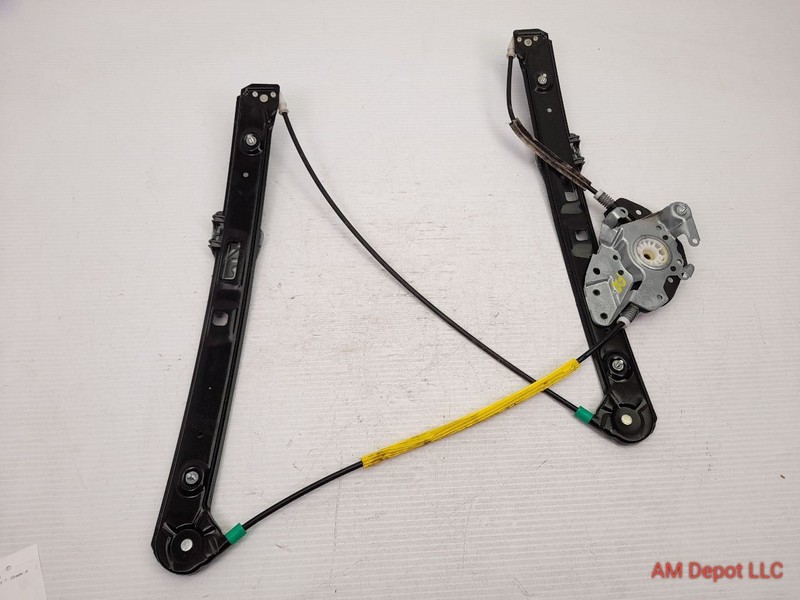 2000 BMW 325i 330i 330xi 325xi E46 Sedan Front Right Door Window Regulator