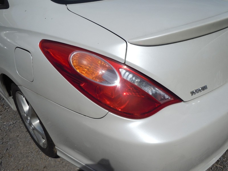 2004-2006 Toyota Solara Tail Light Lamp Driver Left