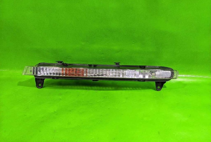 07-09 AUDI Q7 DRIVER LEFT BUMPER TURN SIGNAL PARK LIGHT LAMP OEM 4132-69