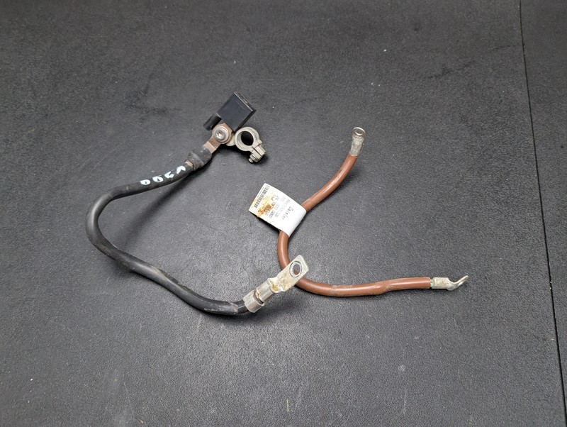Battery Sensor w/ Wire Cables Set 2017 Mercedes Metris 4479050104 2016 - 2023