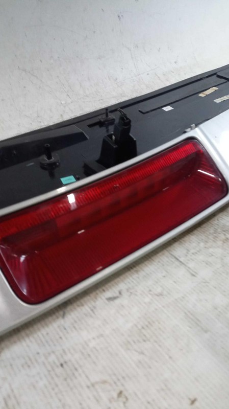 2015 Ford Explorer OEM Silver Spoiler Upper Liftgate Mounted - Used