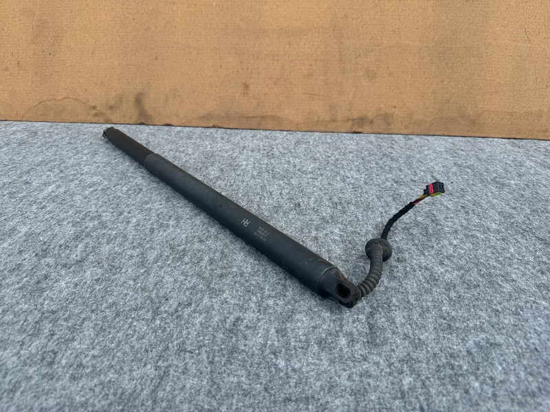 KIA STINGER 2018-2023 OEM RIGHT RH TRUNK LIFTGATE TAILGATE ELECTRIC SHOCK STRUT