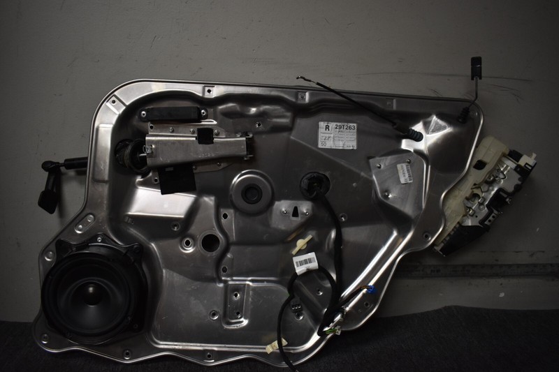 2007-2013 MERCEDES BENZ S550 REAR RIGHT SIDE WINDOW REGULATOR FRAME FACTORY OEM