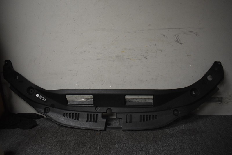 LEXUS ES300H ENGINE COVER FACTORY OEM