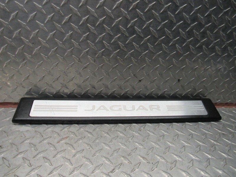 2015 JAGUAR XF RIGHT FRONT PASSENGER DOOR STEP MOLDING TRIM BEZEL 2.0L