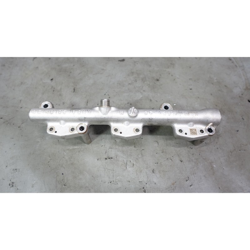 2016-2022 BMW F30 340i F22 G30 B58 6Cyl High Pressure Fuel Rail Rear Cyl 4-6 OEM