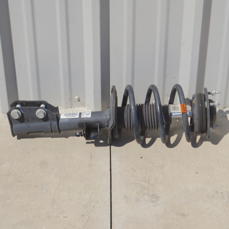 2008 - 2017 Buick Enclave Front Left Shock Coil Spring Absorber Strut