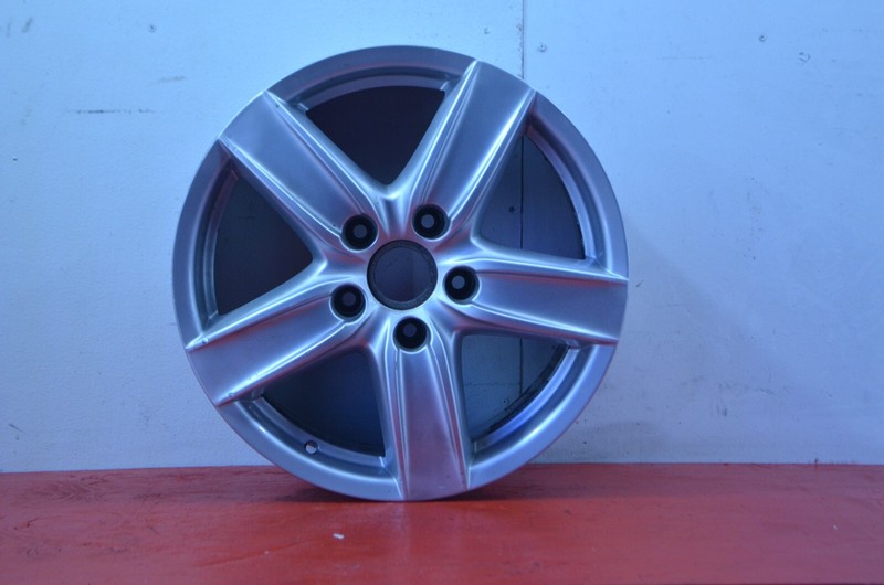 03-06 PORSCHE CAYENNE 18'' WHEEL RIM 8X18 OEM