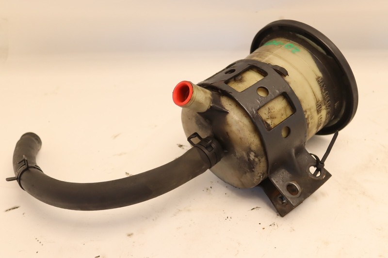 2008-2018 INTERNATIONAL DURASTAR 4300 POWER STEERING FLUID RESERVOIR TANK OEM