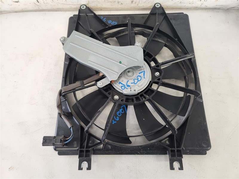 2023-2025 Honda Accord Ac Condenser Cooling Fan Motor & Shroud 38616-6Cj-H01