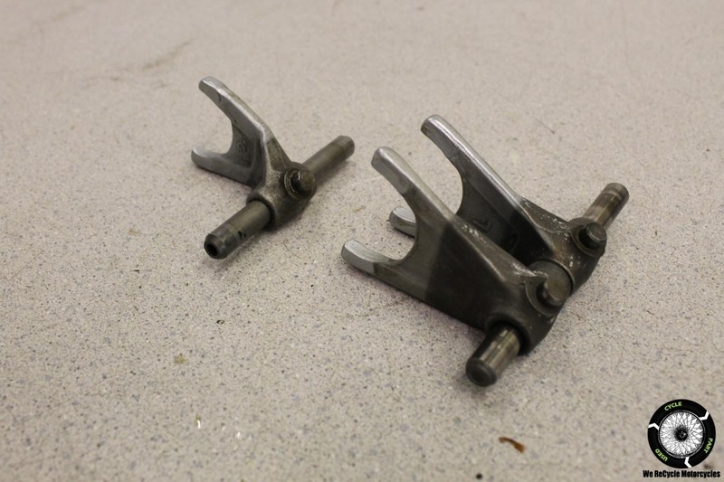 1993 Yamaha Virago 535 XV535 SHIFT SHIFTER FORK FORKS SELECTOR XV 93