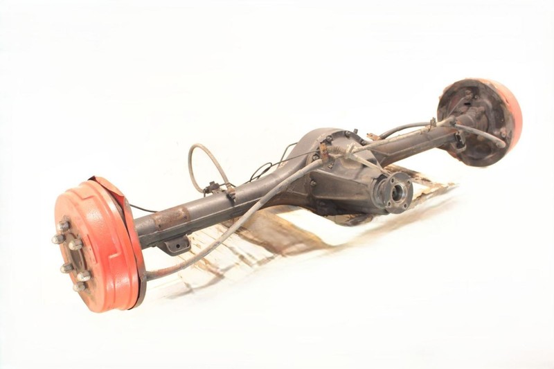 88-89 Nissan Pickup D21 4 Cylinder 2WD Non Locking Rear Axle Assembly